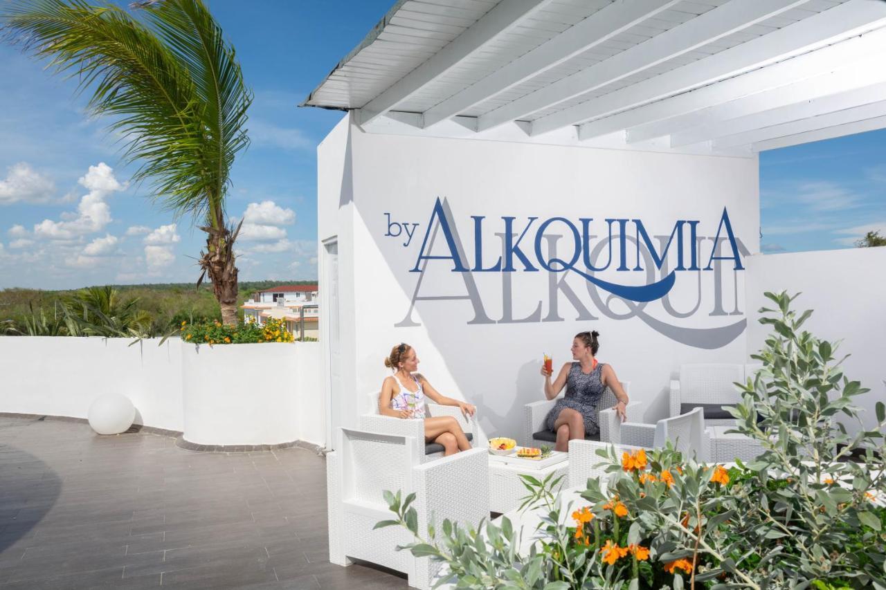 Alkquimia Hotel, Lounge And Bar Bayahíbe Eksteriør billede